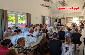 Spotkanie informacyjne w Rokitach dotyczące planowanej budowy kurnika &ndash; Relacja